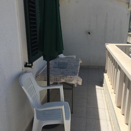 Apartmani Domenika Žuljana 外观 照片