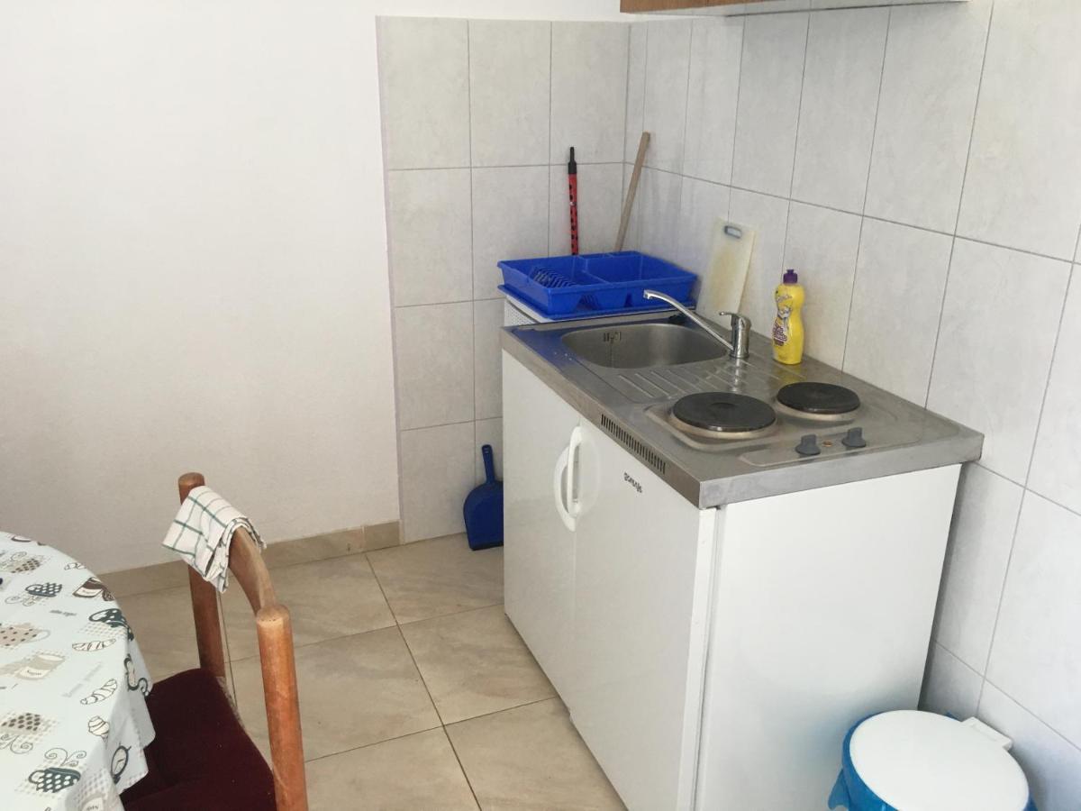 Apartmani Domenika Žuljana 外观 照片